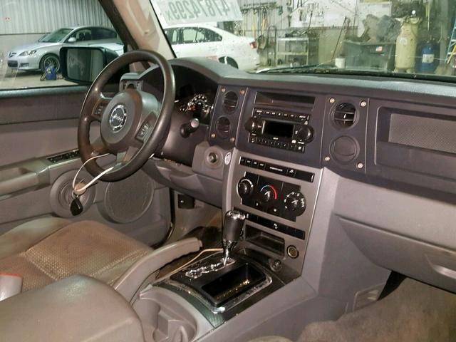 1J8HG48K77C588606 - 2007 JEEP COMMANDER მწვანე ფოტო 9