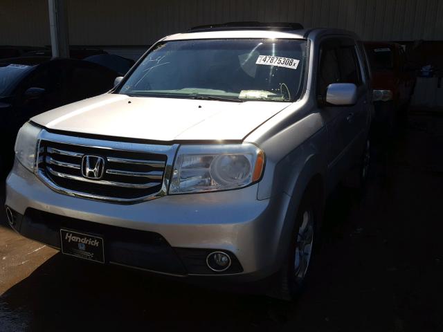 5FNYF4H79CB045647 - 2012 HONDA PILOT EXLN SILVER photo 2