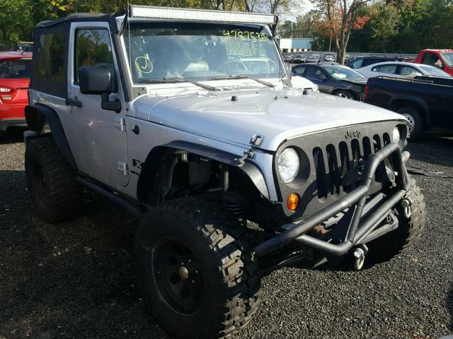 1J4FA24189L775089 - 2009 JEEP WRANGLER X SILVER photo 1