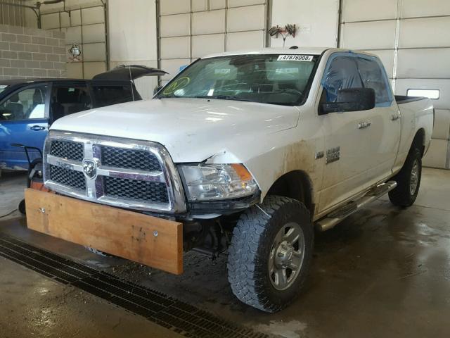 3C6TR5DT6GG379135 - 2016 RAM 2500 SLT WHITE photo 2