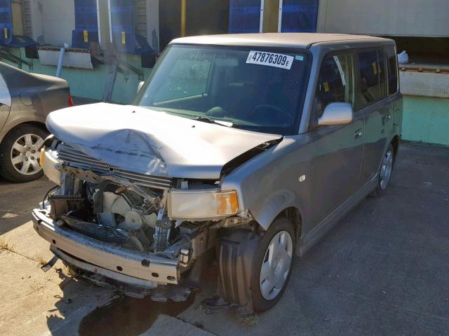 JTLKT324754007033 - 2005 TOYOTA SCION XB 银色 照片 2