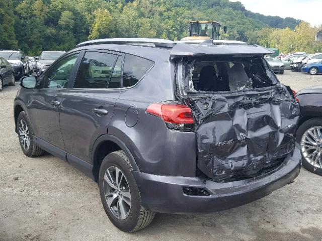 2T3WFREV3JW439689 - 2018 TOYOTA RAV4 ADVEN GRAY photo 3