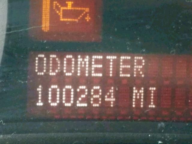 2CKDL43F986036829 - 2008 PONTIAC TORRENT RED photo 8