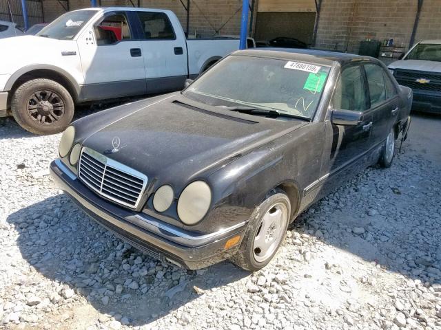 WDBJF72F5VA557158 - 1997 MERCEDES-BENZ E 420 BLACK photo 2