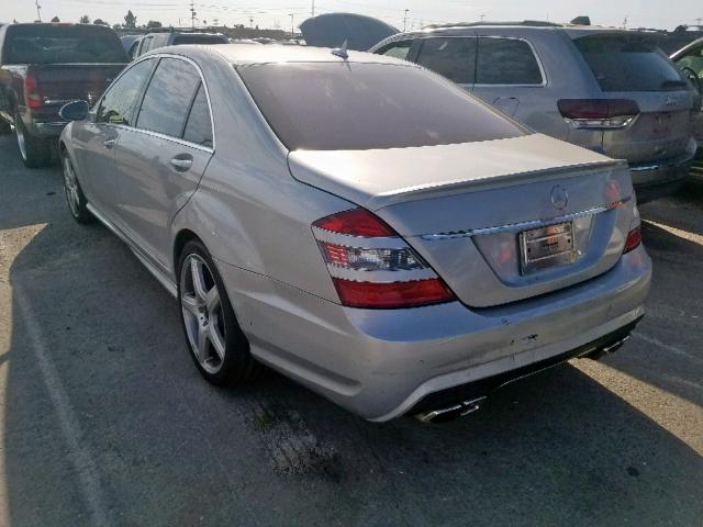 WDDNG71X27A135786 - 2007 MERCEDES-BENZ S 550 SILVER photo 3