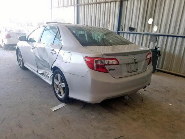 4T1BF1FK9CU060289 - 2012 TOYOTA CAMRY BASE SILVER photo 3