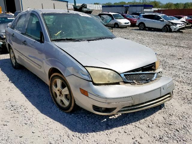 1FAHP34N87W200014 - 2007 FORD FOCUS ZX4 SILVER photo 1