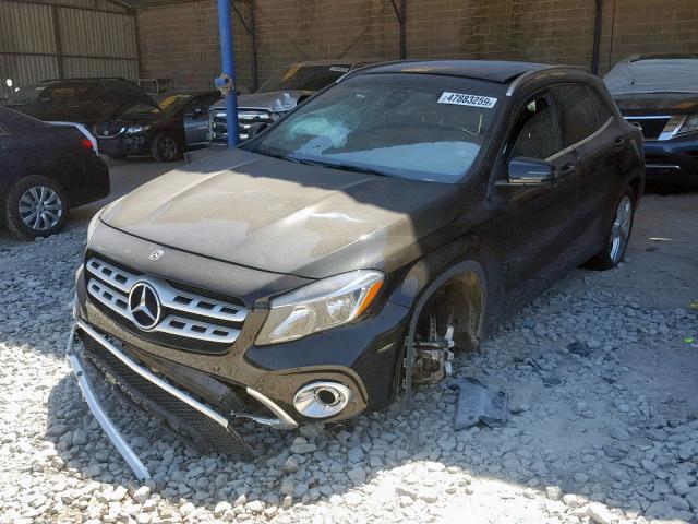 WDCTG4EB7JJ489075 - 2018 MERCEDES-BENZ GLA 250 BLACK photo 2