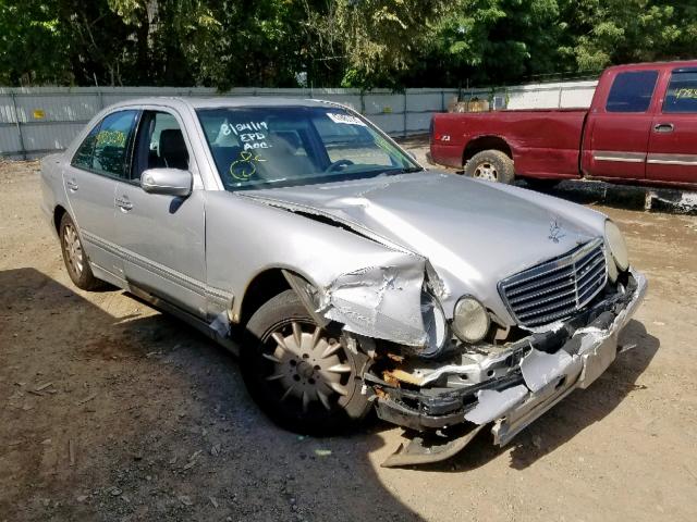 WDBJF65JXYB101567 - 2000 MERCEDES-BENZ E 320 SILVER photo 1