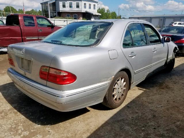 WDBJF65JXYB101567 - 2000 MERCEDES-BENZ E 320 SILVER photo 4