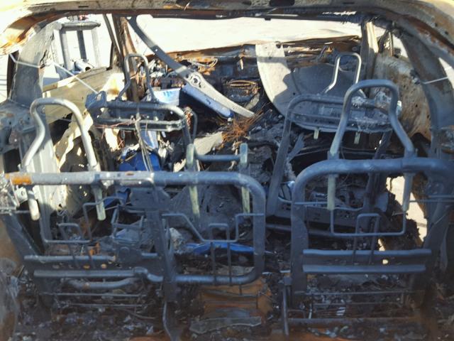 JTKJF5C77E3088083 - 2014 TOYOTA SCION TC ლურჯი ფოტო 10