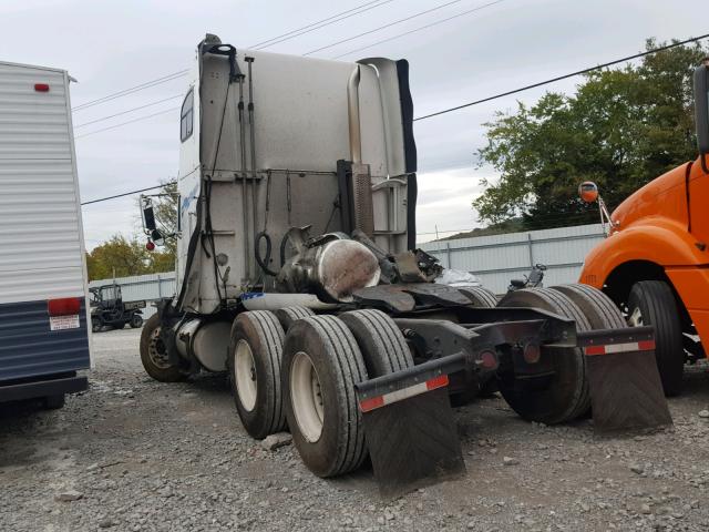 1FUYDCXB1SP768766 - 1995 FREIGHTLINER CONVENTION WHITE photo 3