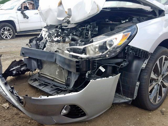 KMHH35LE9JU032692 - 2018 HYUNDAI ELANTRA GT SILVER photo 9