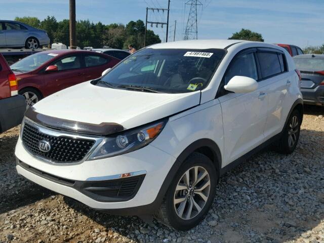 KNDPB3AC4E7641086 - 2014 KIA SPORTAGE B WHITE photo 2