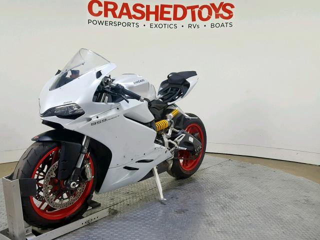 ZDM14B1W7JB007089 - 2018 DUCATI SUPERBIKE SILVER photo 4