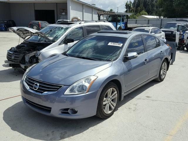 1N4BL2AP2AC188422 - 2010 NISSAN ALTIMA SR BLUE photo 2