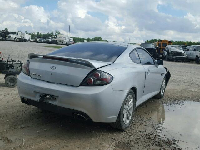 KMHHM66D77U244795 - 2007 HYUNDAI TIBURON GS SILVER photo 4