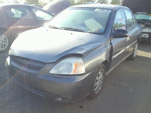 KNADC125536230672 - 2003 KIA RIO GRAY photo 2