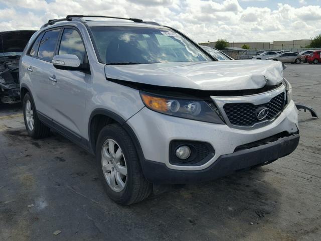 5XYKT3A65DG348218 - 2013 KIA SORENTO LX SILVER photo 1