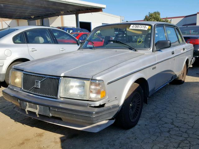 YV1AX8847J1284741 - 1988 VOLVO 244 DL SILVER photo 2