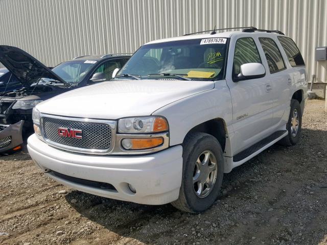 1GKEK63U34J238043 - 2004 GMC YUKON DENA WHITE photo 2