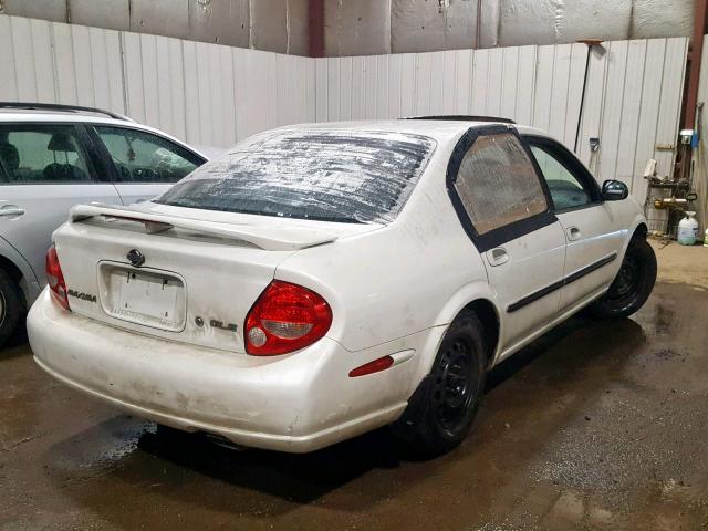 JN1CA31D81T819273 - 2001 NISSAN MAXIMA GXE WHITE photo 4