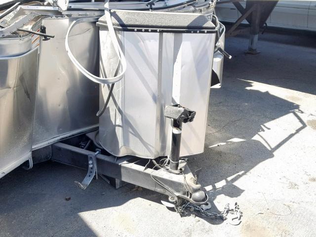 1STJBYP21JJ543116 - 2018 AIRS TRVL TLR 银色 照片 7