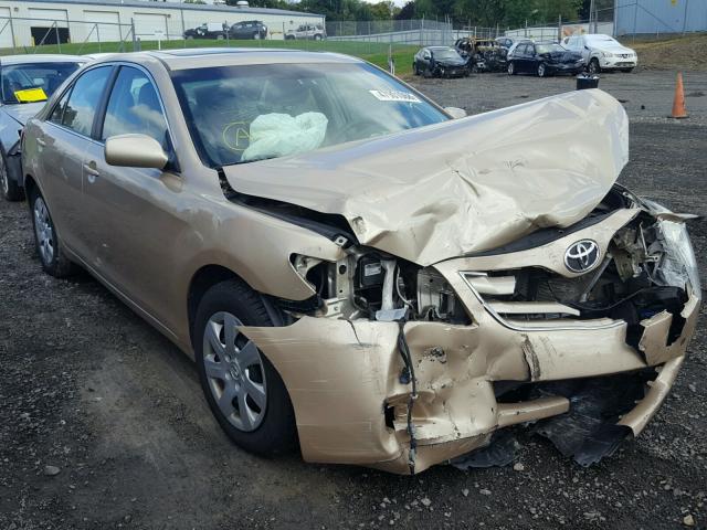 4T1BF3EK3AU565836 - 2010 TOYOTA CAMRY TAN photo 1