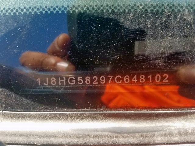 1J8HG58297C648102 - 2007 JEEP COMMANDER ნაცრისფერი ფოტო 10