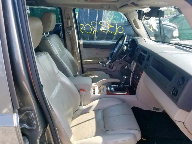 1J8HG58297C648102 - 2007 JEEP COMMANDER ნაცრისფერი ფოტო 5