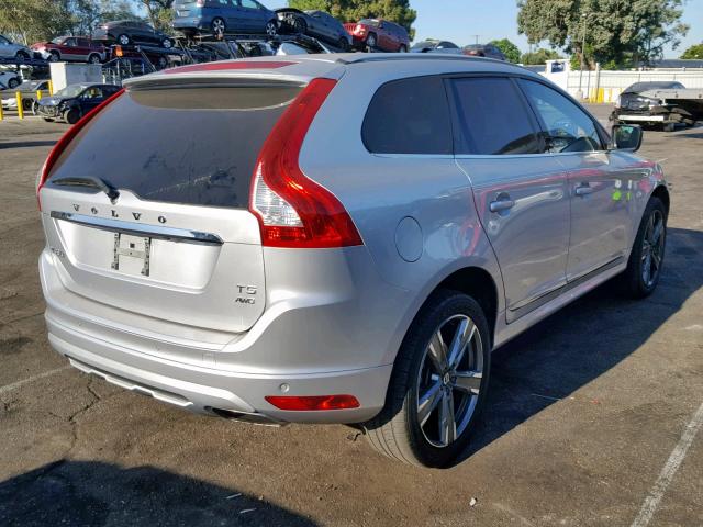 YV440MRR7H2190824 - 2017 VOLVO XC60 T5 SILVER photo 4