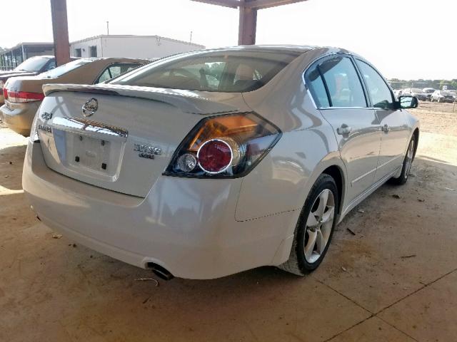 1N4BL21E38C175770 - 2008 NISSAN ALTIMA 3.5 WHITE photo 4