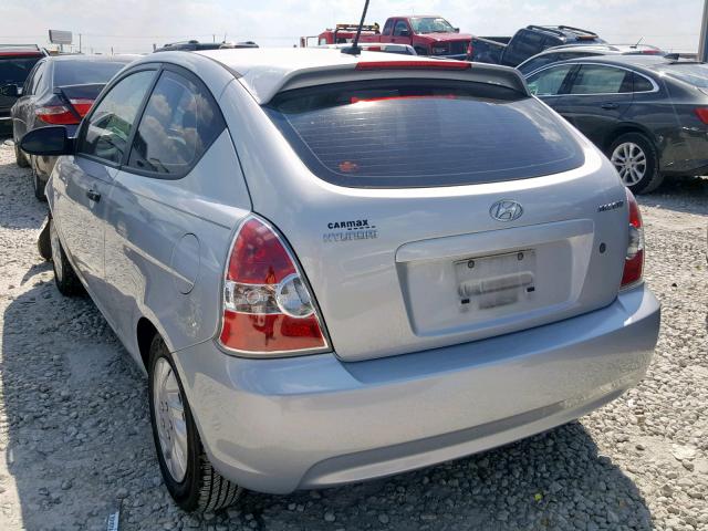 KMHCM36C98U093816 - 2008 HYUNDAI ACCENT GS SILVER photo 3