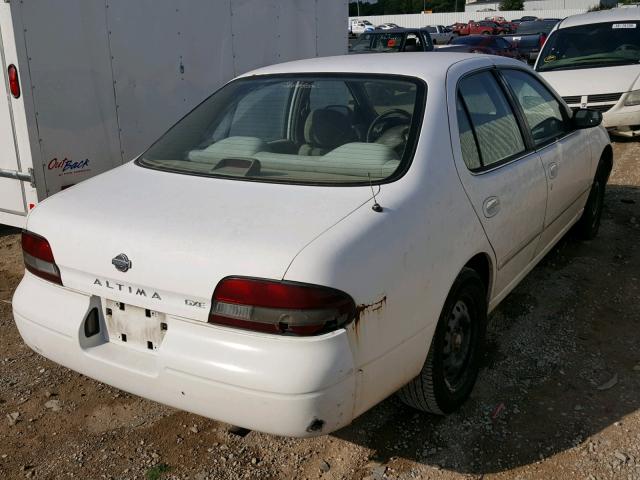 1N4BU31D9VC242359 - 1997 NISSAN ALTIMA XE WHITE photo 4