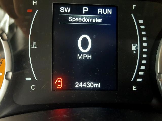 ZACCJAAB4HPF01690 - 2017 JEEP RENEGADE S მწვანე ფოტო 8