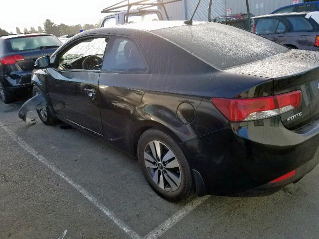 KNAFU6A27D5668076 - 2013 KIA FORTE EX BLACK photo 3