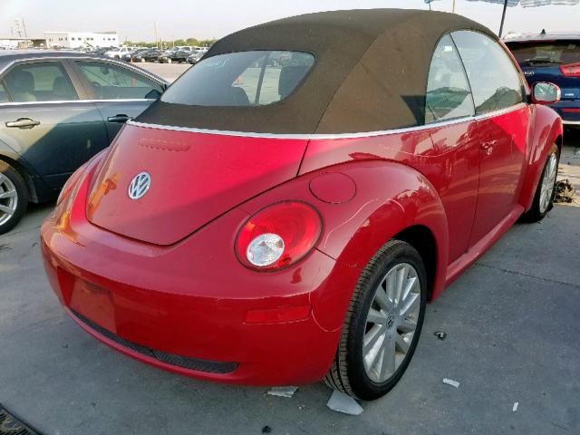 3VWRF31Y58M407975 - 2008 VOLKSWAGEN NEW BEETLE RED photo 4