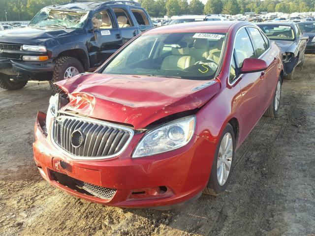 1G4PP5SK6F4185562 - 2015 BUICK VERANO RED photo 2