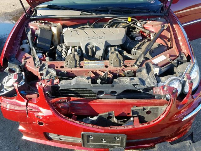 2G4WD582X81135015 - 2008 BUICK LACROSSE C RED photo 7