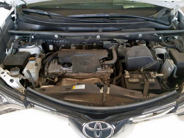 2T3WFREV6GW255033 - 2016 TOYOTA RAV4 XLE WHITE photo 7