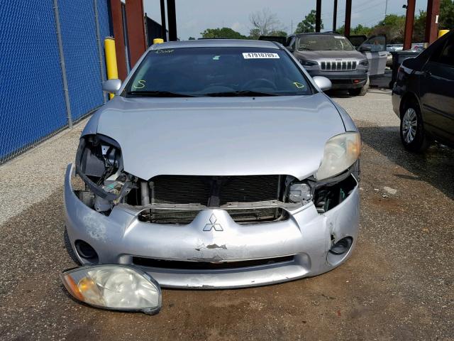 4A3AK24F38E039041 - 2008 MITSUBISHI ECLIPSE GS GRAY photo 9