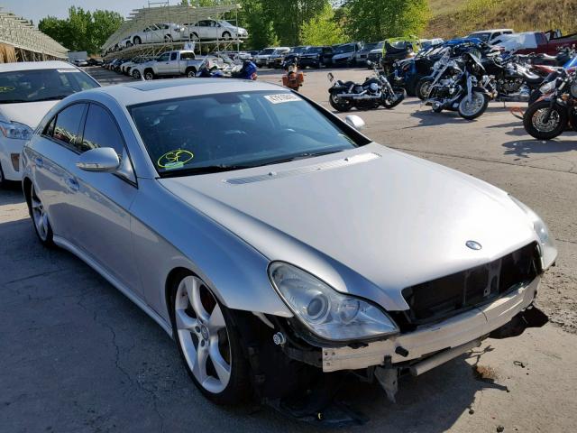 WDDDJ72X17A094904 - 2007 MERCEDES-BENZ CLS 550 SILVER photo 1