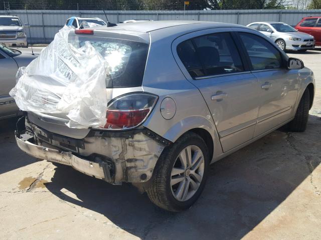 W08AT671685122916 - 2008 SATURN ASTRA XR SILVER photo 4