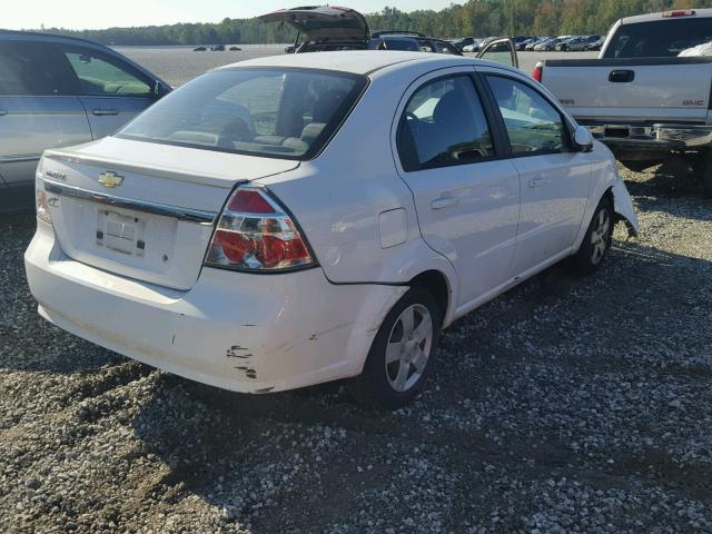KL1TD5DE8AB113261 - 2010 CHEVROLET AVEO LS WHITE photo 4