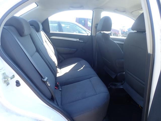 KL1TD5DE8AB113261 - 2010 CHEVROLET AVEO LS WHITE photo 6