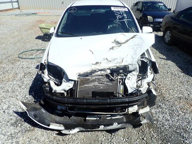 KL1TD5DE8AB113261 - 2010 CHEVROLET AVEO LS WHITE photo 7