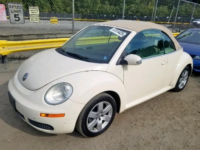 3VWRF31Y97M423871 - 2007 VOLKSWAGEN NEW BEETLE Bej foto 2
