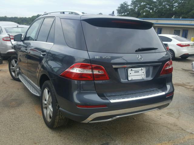 4JGDA5HB2CA024747 - 2012 MERCEDES-BENZ ML 350 4MA GRAY photo 3