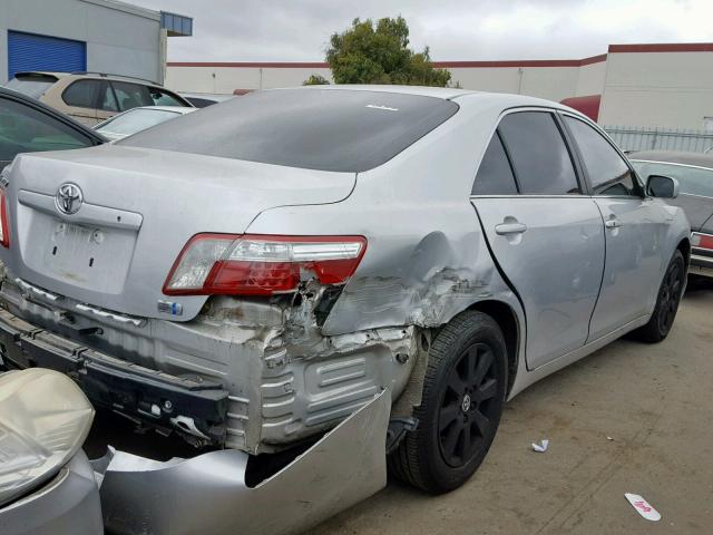 4T1BB46K08U044762 - 2008 TOYOTA CAMRY HYBR SILVER photo 4