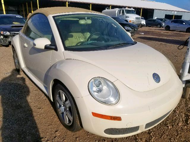 3VWPF31Y96M323453 - 2006 VOLKSWAGEN NEW BEETLE Կրեմագույն լուսանկար 1